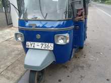 Piaggio APE 2011 Three Wheel