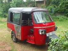 Piaggio Ape 2004 Three Wheel