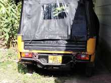 https://riyasewana.com/uploads/piaggio-ape-21417564532.jpg