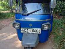 Piaggio Ape 2005 Three Wheel