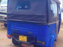 https://riyasewana.com/uploads/piaggio-ape-72022354652.jpg