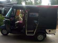 https://riyasewana.com/uploads/piaggio-ape-auto-161235214883.jpg