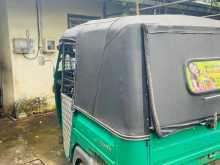 https://riyasewana.com/uploads/piaggio-ape-auto-2020-2521373112703.jpg