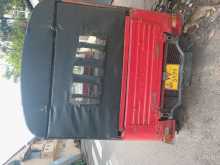 https://riyasewana.com/uploads/piaggio-ape-city-251045574722.jpg
