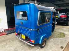 https://riyasewana.com/uploads/piaggio-ape-city-6165704305.jpg