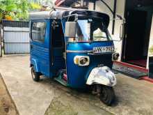 https://riyasewana.com/uploads/piaggio-ape-city-6165704603.jpg