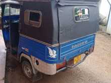 https://riyasewana.com/uploads/piaggio-desel-three-2010-46443112923.jpg