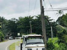 https://riyasewana.com/uploads/piaggio-dilivery-truck-2019023624063.jpg