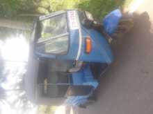 Piaggio Garuda 2002 Three Wheel