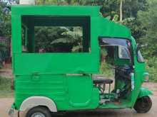 Piaggio Garuda 1998 Three Wheel