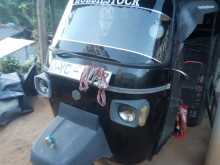 https://riyasewana.com/uploads/piaggio-l-2010-1810510912102.jpg