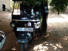 https://riyasewana.com/uploads/piaggio-piaggio-15105212487156.jpg