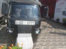 Piaggio Ape 2000 Three Wheel