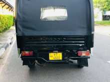 https://riyasewana.com/uploads/piaggio-piaggio-24651054742.jpg