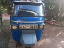 Piaggio Ape 2011 Three Wheel