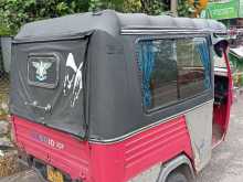https://riyasewana.com/uploads/piaggio-piaggio-31143294093.jpg