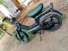 https://riyasewana.com/uploads/piaggio-piaggio-62019254862.jpg