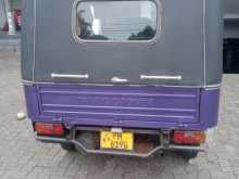 https://riyasewana.com/uploads/piaggio-piaggio-ape-2011-811420412222.jpg