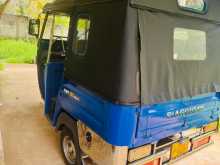 https://riyasewana.com/uploads/piaggio-piaggio-ape-2015-219472012513.jpg