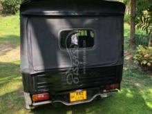 https://riyasewana.com/uploads/piaggio-piaggio-ape-2015-291012331286235.jpg
