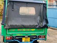 https://riyasewana.com/uploads/piaggio-piaggio-auto-2024-2812544612652.jpg