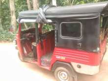 https://riyasewana.com/uploads/piaggio-piaggio-disel-211515154723.jpg