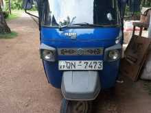 https://riyasewana.com/uploads/piaggio-piagio-ape-23833084032.jpg