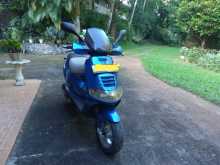https://riyasewana.com/uploads/piaggio-st-150-62002261136.jpg