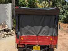 https://riyasewana.com/uploads/piaggio-thre-weels-2011-412181112622.jpg
