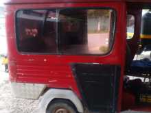 https://riyasewana.com/uploads/piaggio-three-wheeler-311738812.jpg