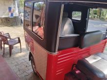 https://riyasewana.com/uploads/piaggio-threeweel-111614146996.jpg