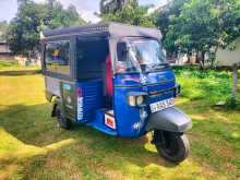 https://riyasewana.com/uploads/piaggio-threewil-2014-114593812522.jpg