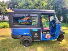 https://riyasewana.com/uploads/piaggio-threewil-2014-114593812733.jpg