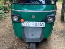 Piaggio Xl 2010 Three Wheel