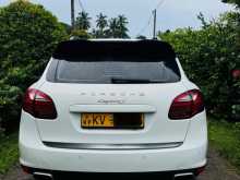 https://riyasewana.com/uploads/porsche-cayenne-1421270922473.jpg