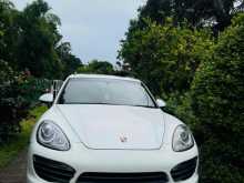 Porsche Cayenne 2012 SUV