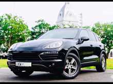 Porsche Cayenne 2012 SUV