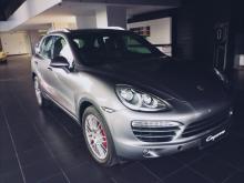 Porsche Cayenne 2011 SUV