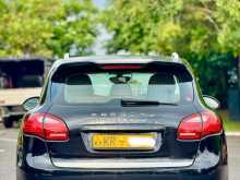https://riyasewana.com/uploads/porsche-cayenne-s-2011-46365812372.jpg