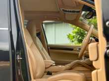 https://riyasewana.com/uploads/porsche-cayenne-s-2011-46365812414.jpg
