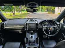 https://riyasewana.com/uploads/porsche-cayenne-s-2313462532.jpg