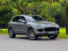 Porsche Cayenne S E-hybrid 2015 SUV