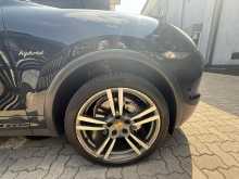 https://riyasewana.com/uploads/porsche-cayenne-s-81245001006.jpg