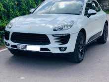 Porsche Macan 2014 Car