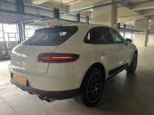 https://riyasewana.com/uploads/porsche-macan-2017-16503812472.jpg