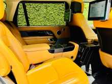 https://riyasewana.com/uploads/range-rover-p400e-vouge-2019-3112133112542.jpg