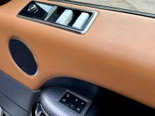 https://riyasewana.com/uploads/range-rover-sport-autobiography-14913386716.jpg