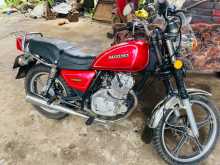 Suzuki GN125 2014 Motorbike