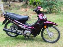 Ranomoto Wave 2006 Motorbike