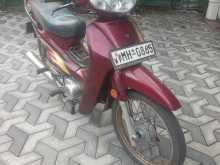 Ranomoto Wave 2005 Motorbike
